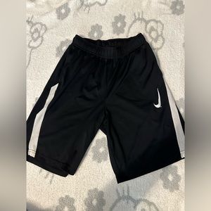 Boys Nike Dri-FIT Multi+ Training Shorts size/XL